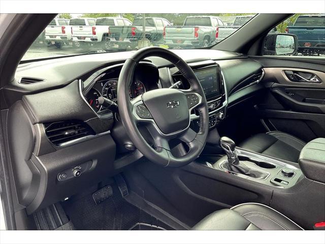 used 2022 Chevrolet Traverse car, priced at $38,495