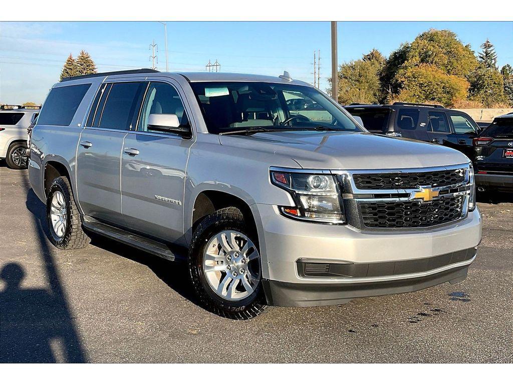 used 2018 Chevrolet Suburban car, priced at $26,995