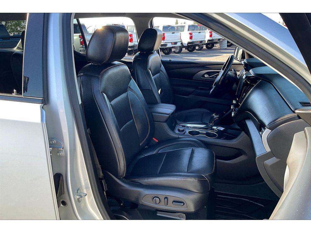 used 2018 Chevrolet Traverse car, priced at $20,995