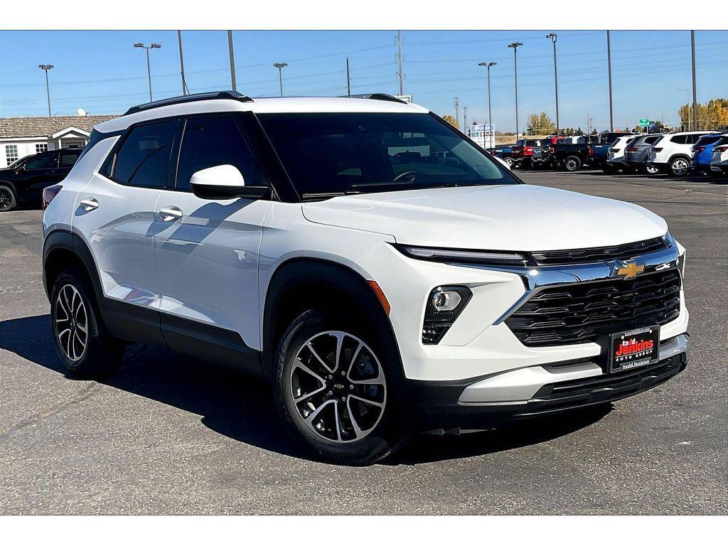 used 2024 Chevrolet TrailBlazer car, priced at $27,495