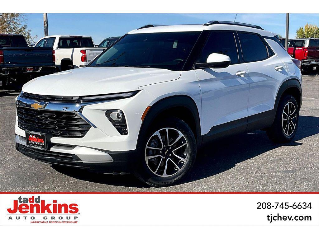 used 2024 Chevrolet TrailBlazer car, priced at $27,495