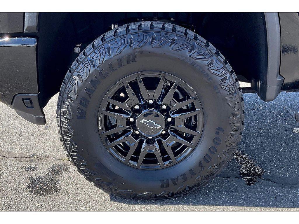 used 2024 Chevrolet Silverado 2500 car