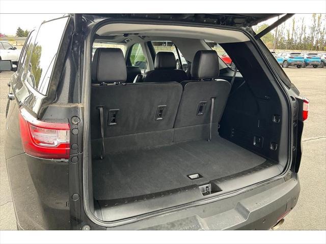 used 2021 Chevrolet Traverse car, priced at $32,495