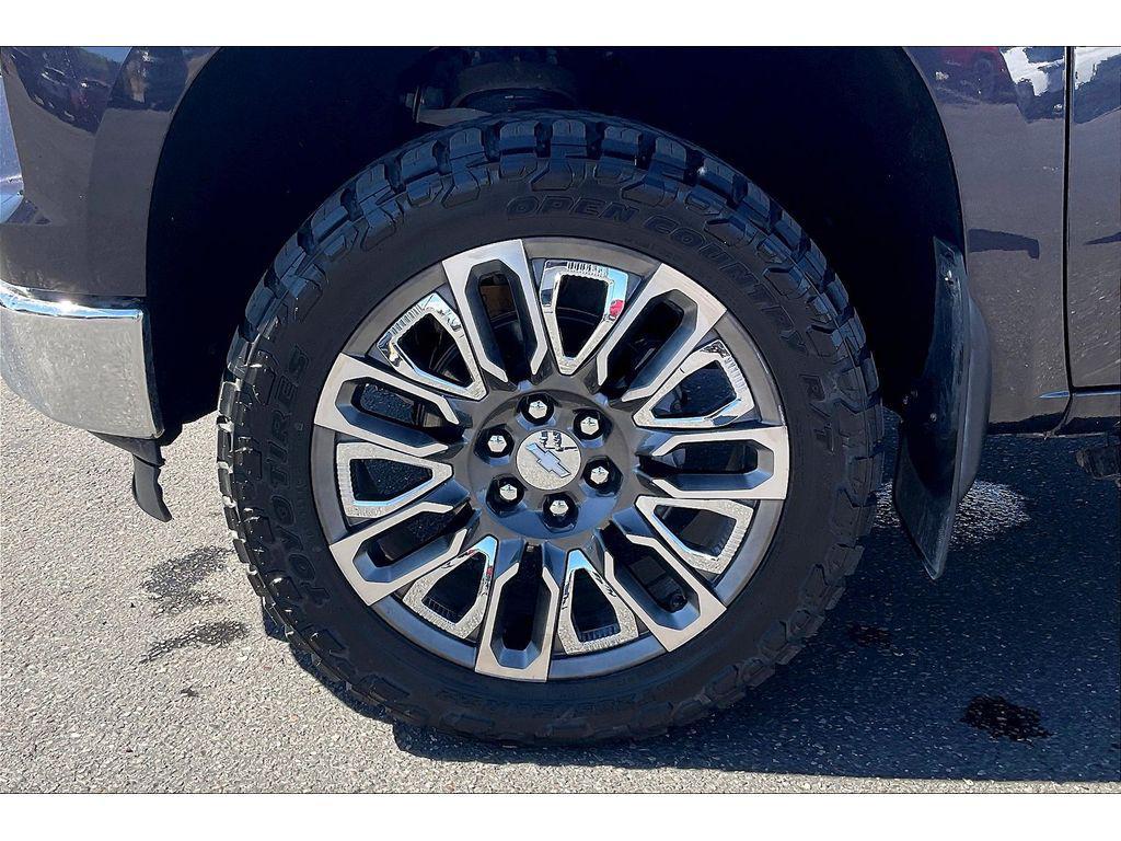 used 2022 Chevrolet Silverado 1500 car, priced at $47,495