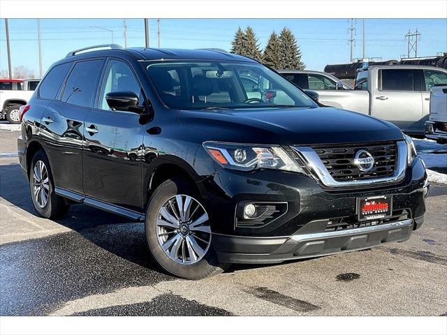 used 2019 Nissan Pathfinder car, priced at $19,995