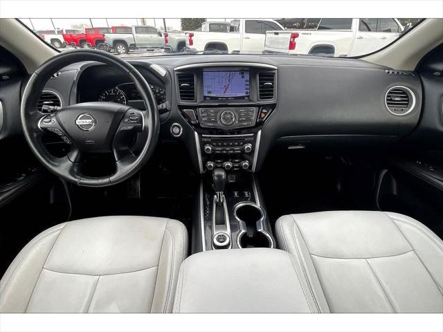 used 2018 Nissan Pathfinder car