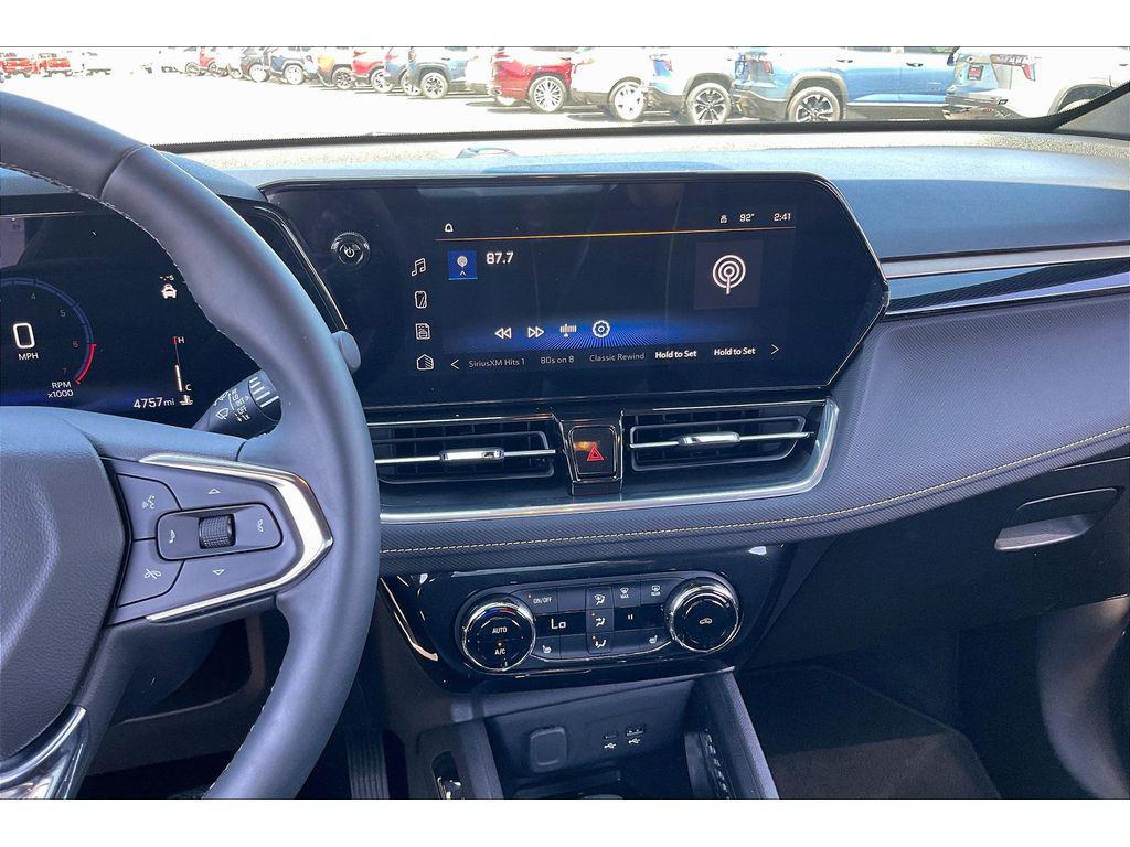 used 2025 Chevrolet TrailBlazer car, priced at $31,995