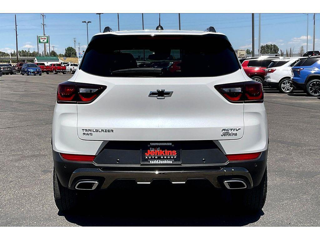 used 2025 Chevrolet TrailBlazer car, priced at $31,995