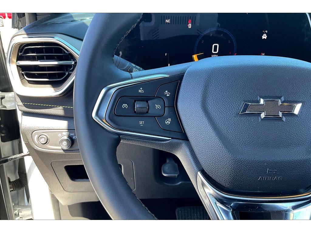 used 2025 Chevrolet TrailBlazer car, priced at $31,995