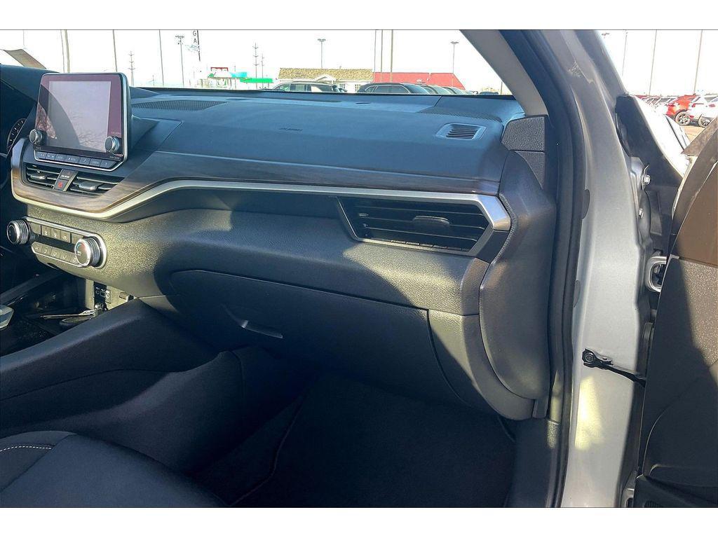 used 2024 Nissan Altima car, priced at $21,995