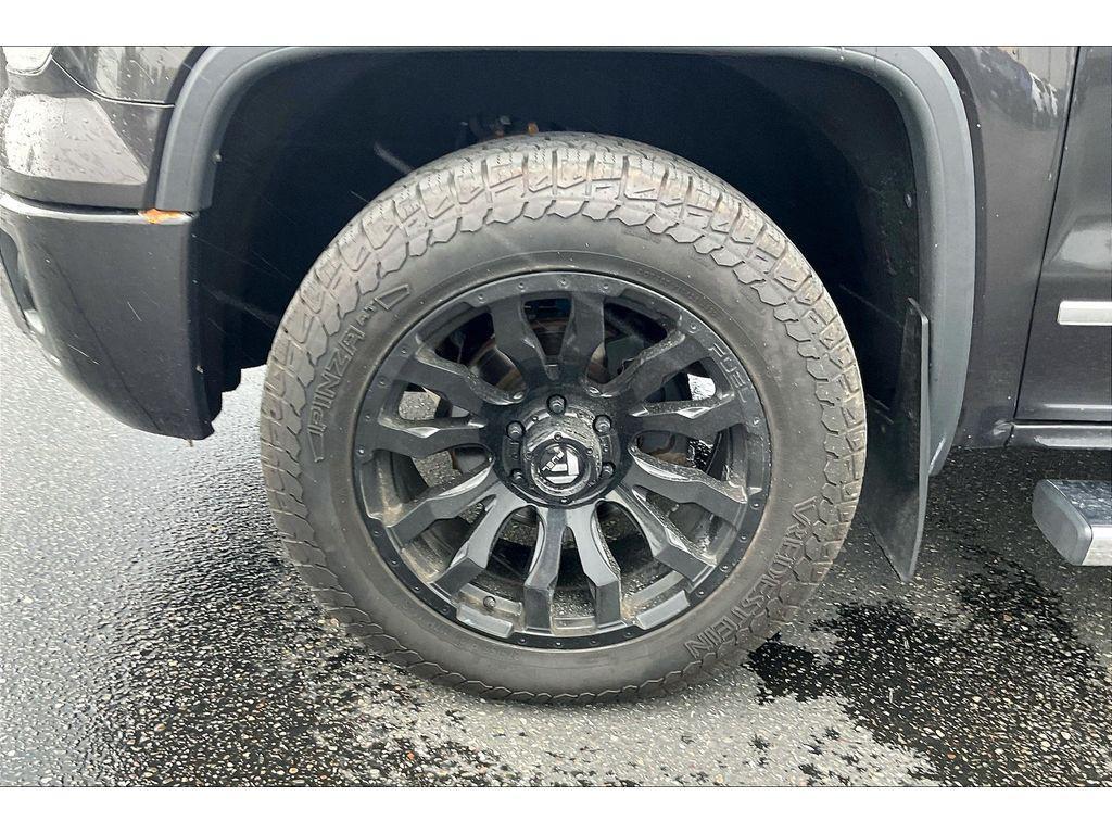 used 2014 GMC Sierra 1500 car, priced at $14,995