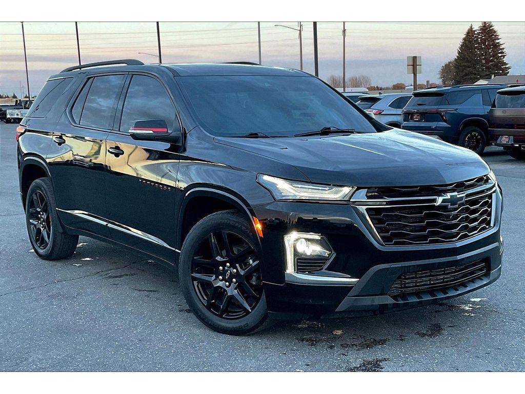 used 2023 Chevrolet Traverse car, priced at $40,995