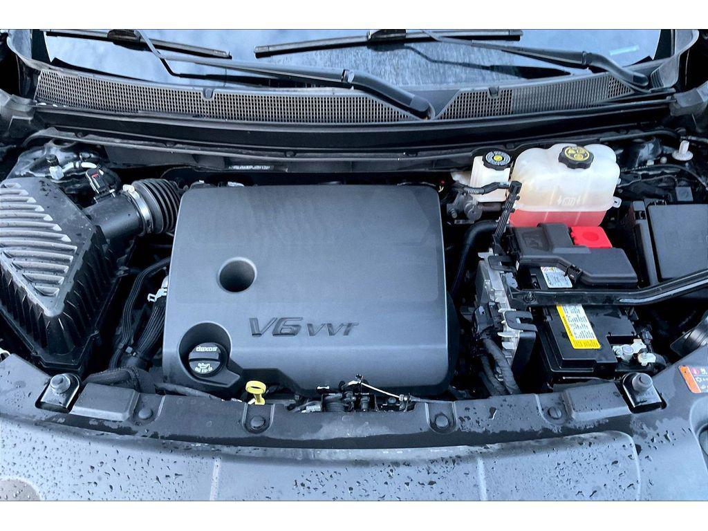 used 2023 Chevrolet Traverse car, priced at $40,995