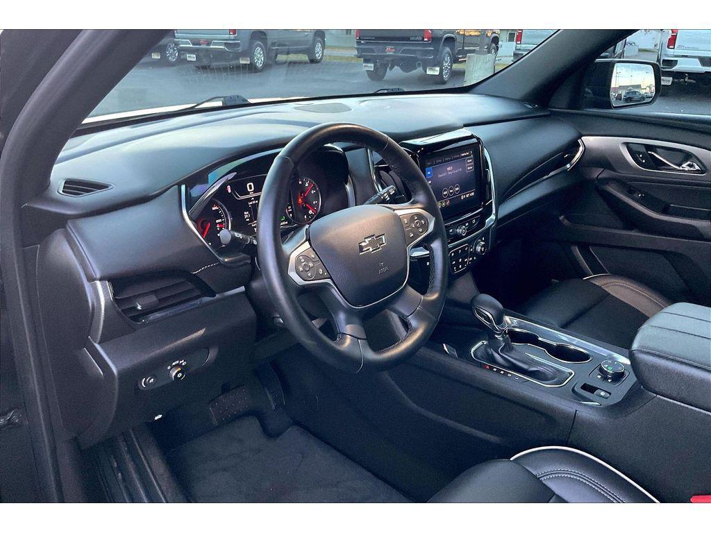 used 2023 Chevrolet Traverse car, priced at $40,995