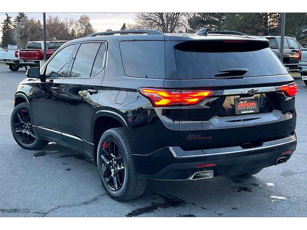 used 2023 Chevrolet Traverse car, priced at $40,995