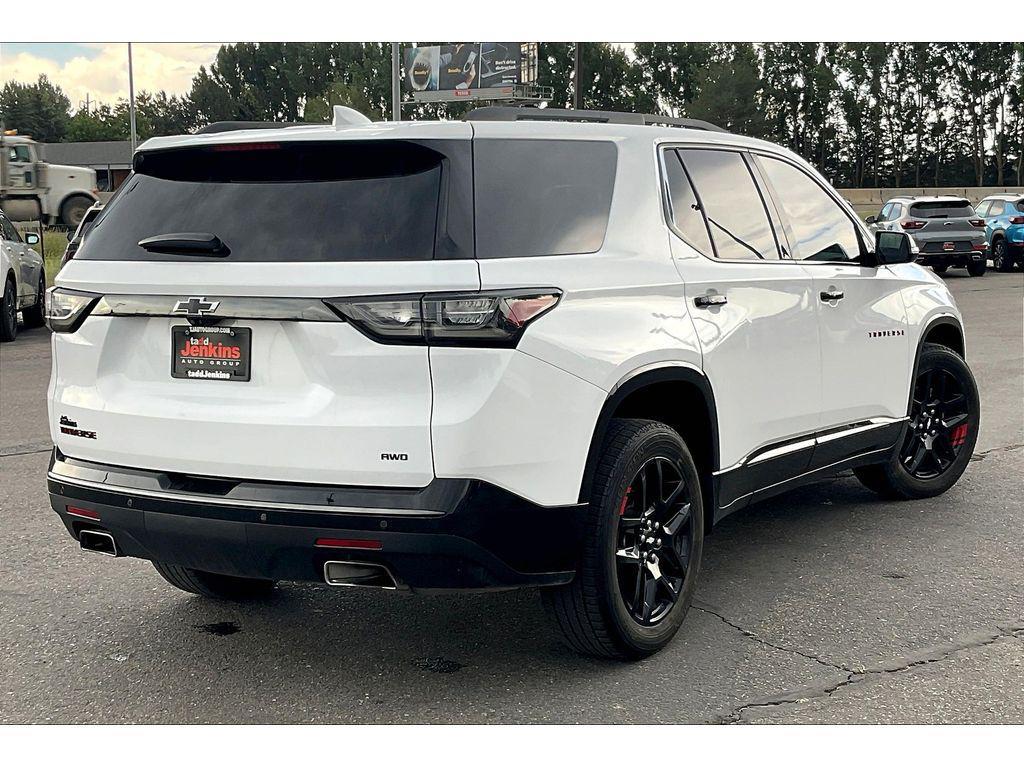 used 2021 Chevrolet Traverse car, priced at $31,995