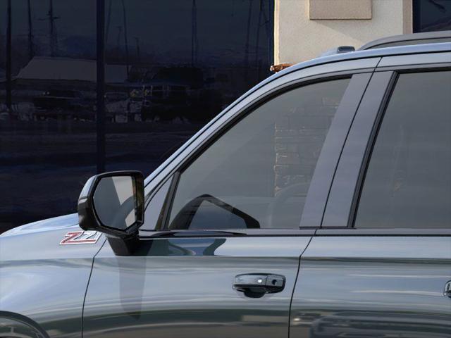 new 2025 Chevrolet Suburban car