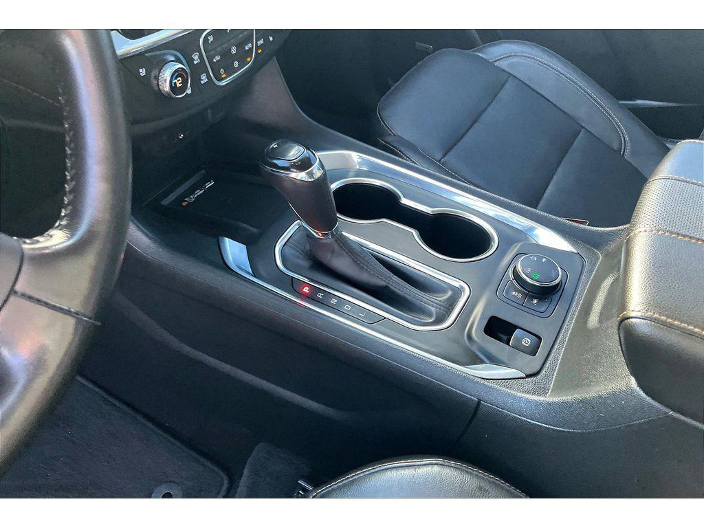 used 2019 Chevrolet Traverse car, priced at $21,495