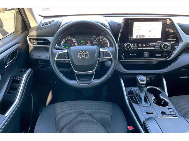 used 2023 Toyota Highlander Hybrid car, priced at $41,495