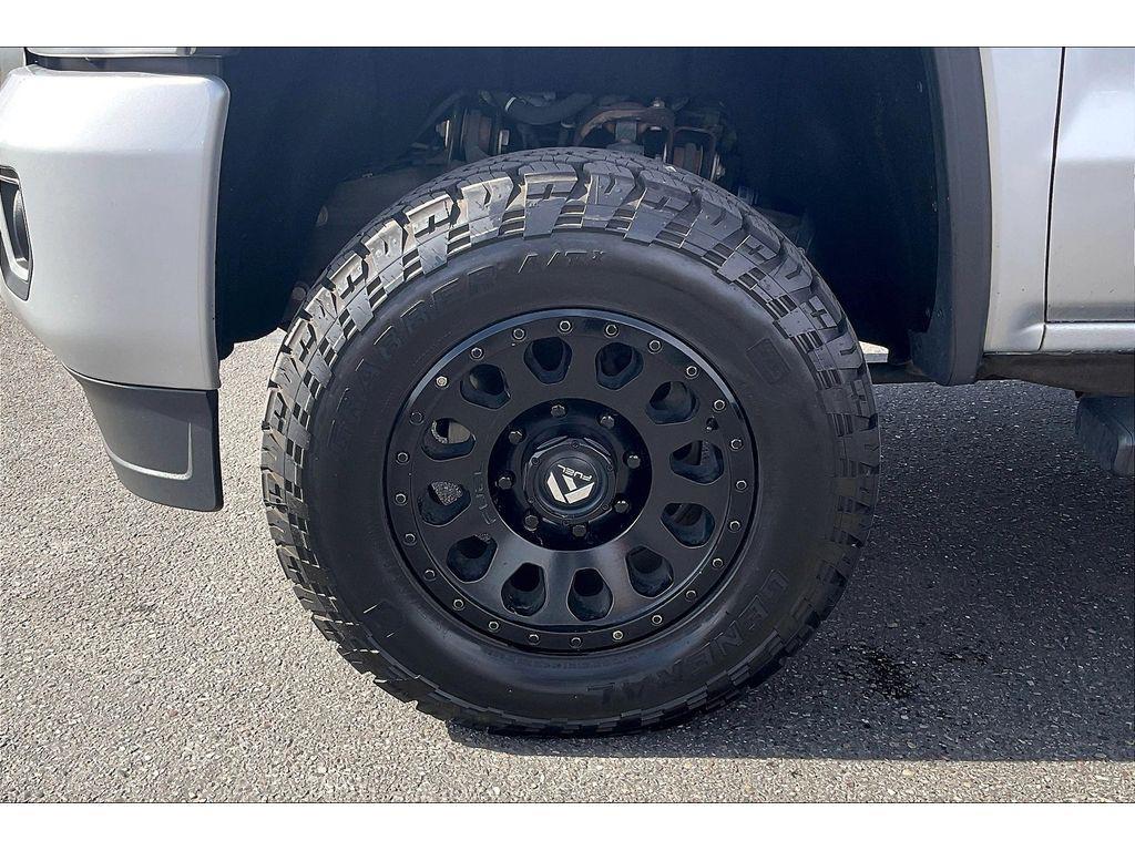 used 2018 GMC Sierra 2500 car, priced at $49,495