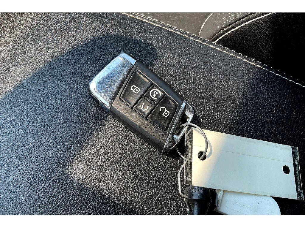 used 2021 Volkswagen Atlas car, priced at $29,495