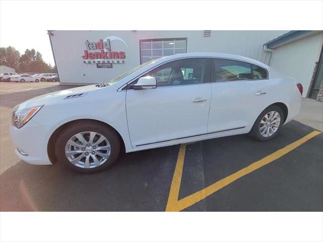 used 2016 Buick LaCrosse car