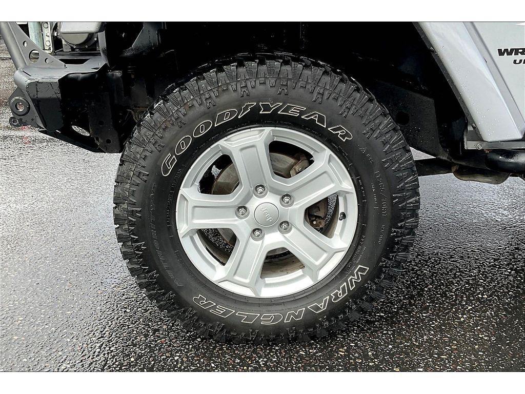 used 2016 Jeep Wrangler Unlimited car, priced at $26,495