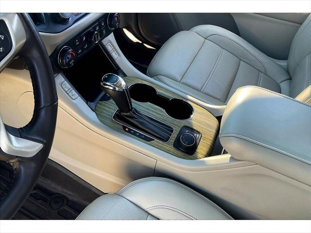 used 2019 GMC Acadia car, priced at $28,495