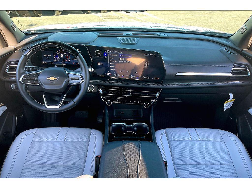used 2025 Chevrolet Traverse car, priced at $57,495