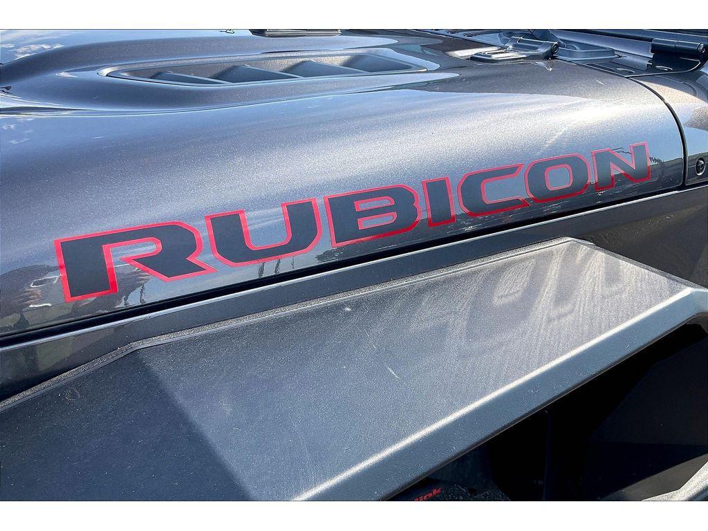 used 2018 Jeep Wrangler Unlimited car, priced at $32,495