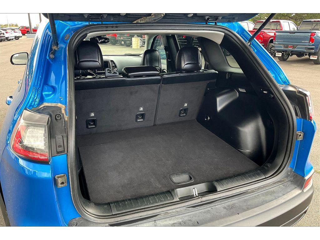 used 2022 Jeep Cherokee car, priced at $26,495