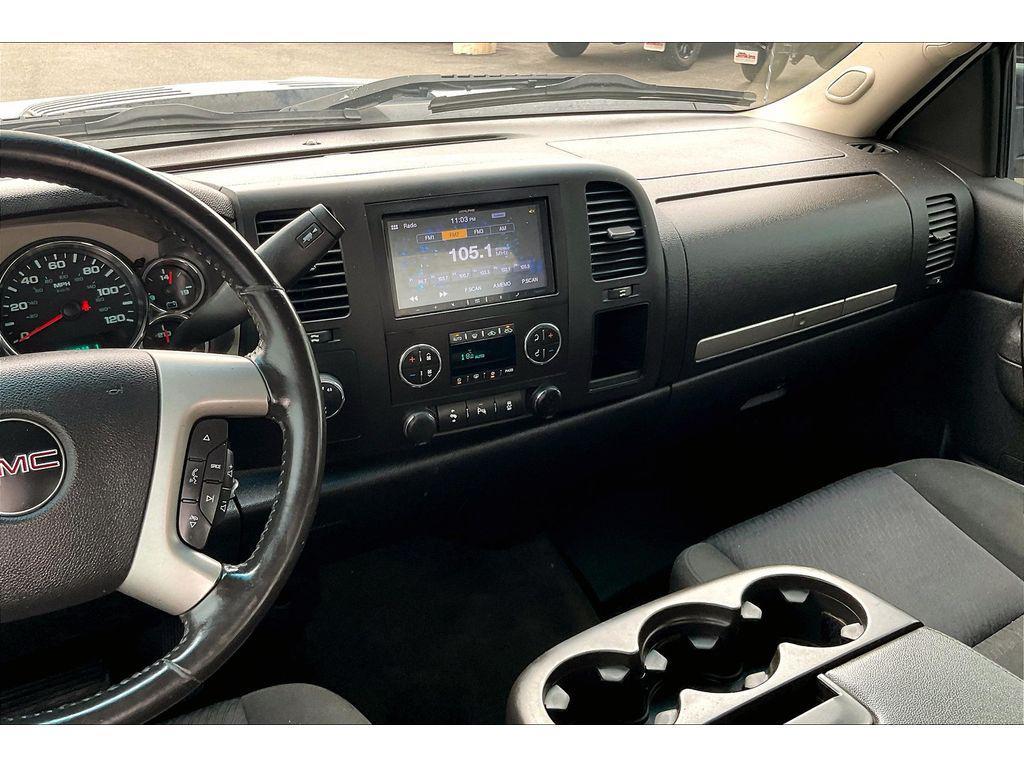 used 2012 GMC Sierra 2500 car, priced at $15,995