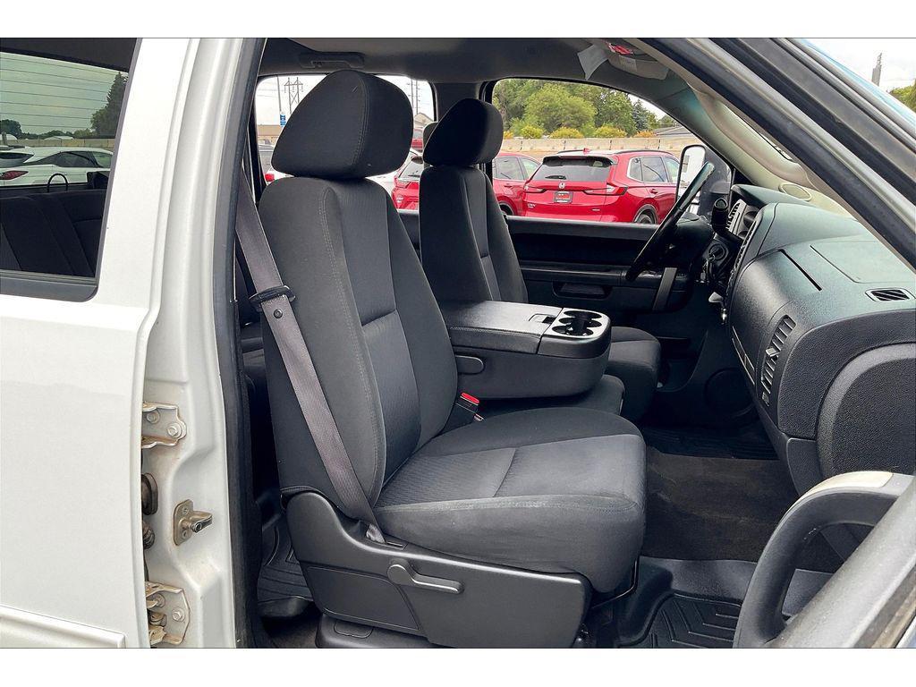 used 2012 GMC Sierra 2500 car, priced at $15,995