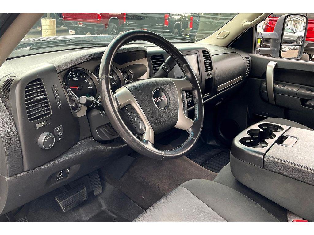 used 2012 GMC Sierra 2500 car, priced at $15,995
