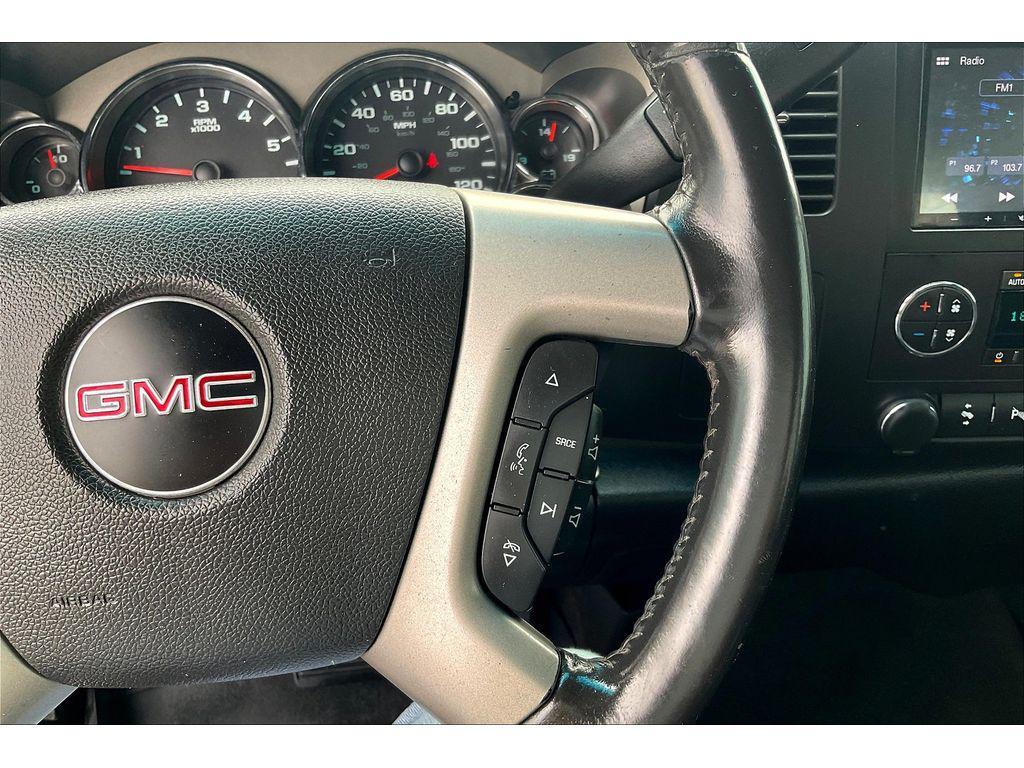 used 2012 GMC Sierra 2500 car, priced at $15,995