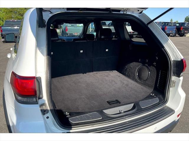used 2020 Jeep Grand Cherokee car, priced at $25,495