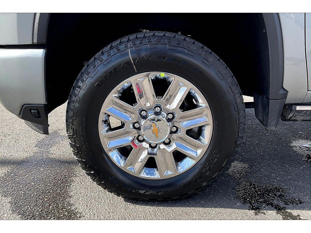 used 2025 Chevrolet Silverado 3500 car, priced at $78,995