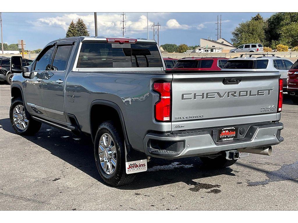 used 2025 Chevrolet Silverado 3500 car, priced at $78,995