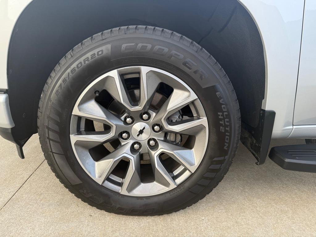 used 2021 Chevrolet Silverado 1500 car, priced at $29,995