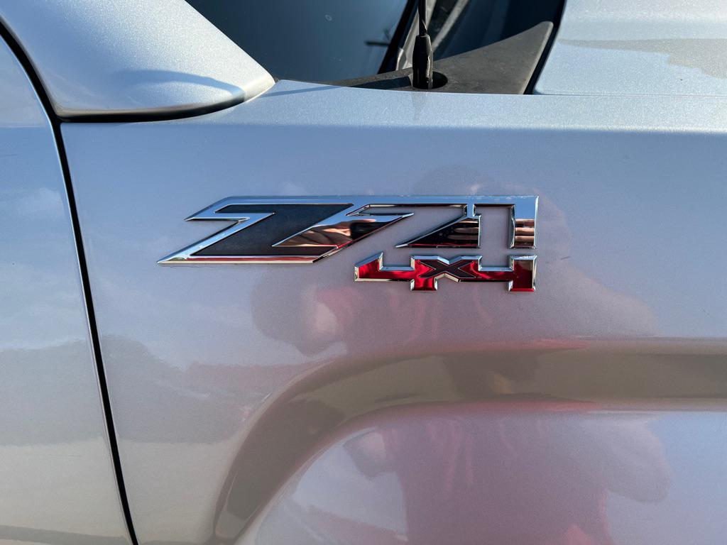 used 2017 GMC Sierra 1500 car, priced at $26,995