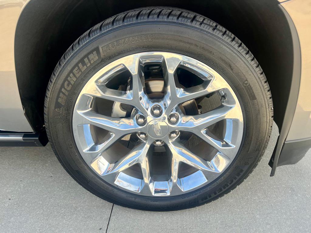used 2017 Cadillac Escalade ESV car, priced at $32,995