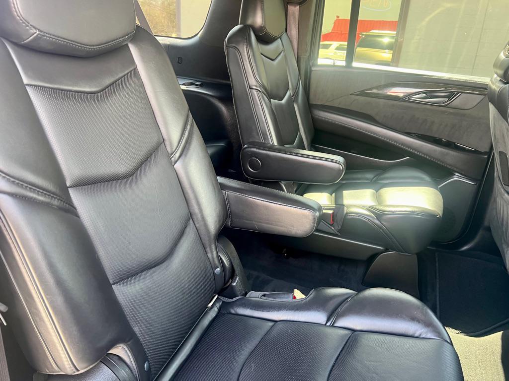 used 2017 Cadillac Escalade ESV car, priced at $32,995