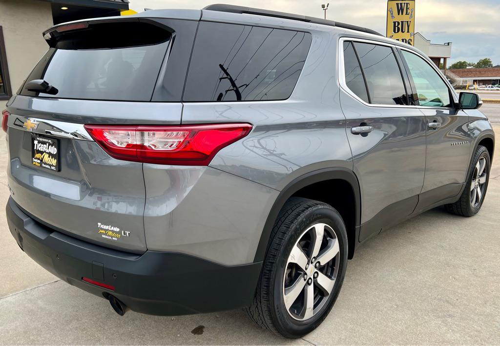 used 2020 Chevrolet Traverse car, priced at $16,995