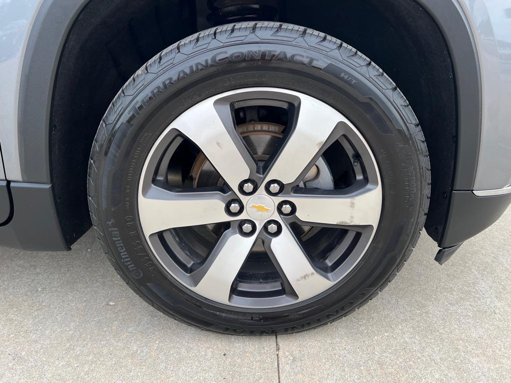 used 2020 Chevrolet Traverse car, priced at $16,995