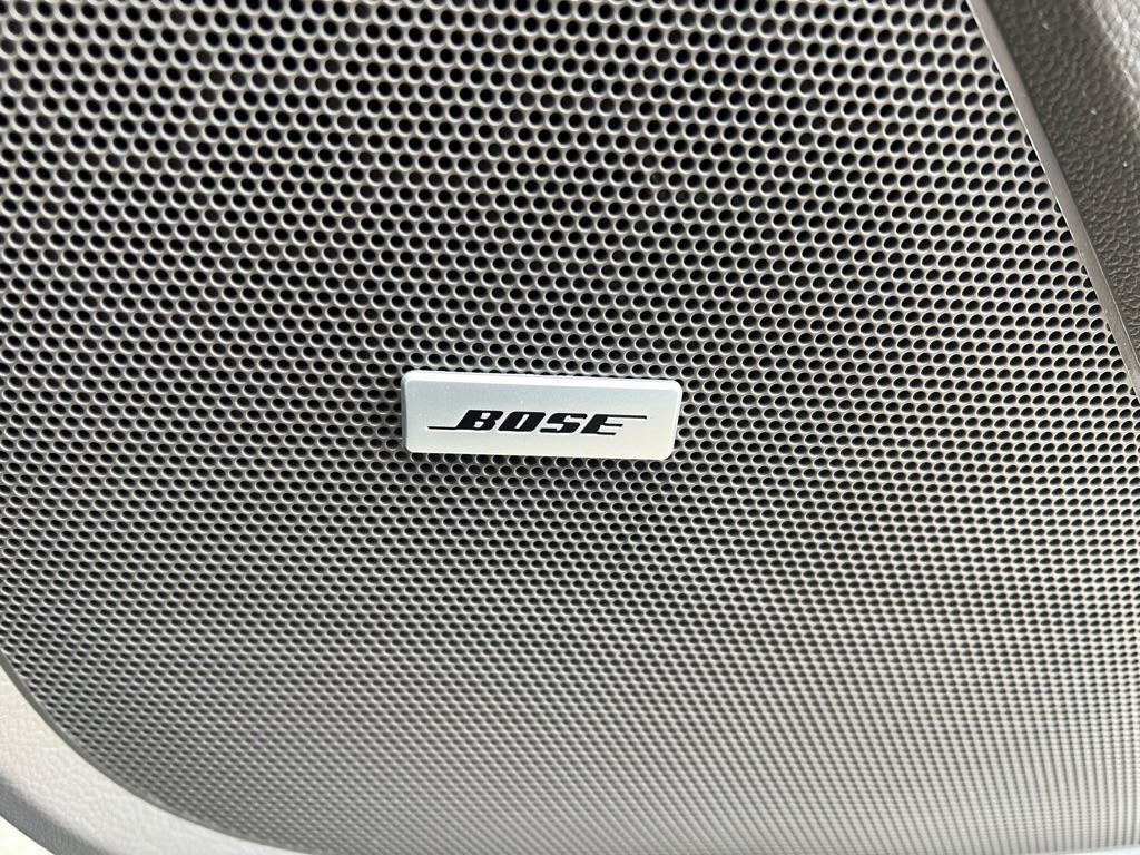 used 2020 Chevrolet Traverse car, priced at $16,995