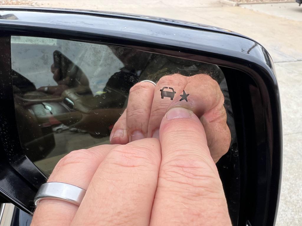 used 2017 Cadillac Escalade ESV car, priced at $30,995