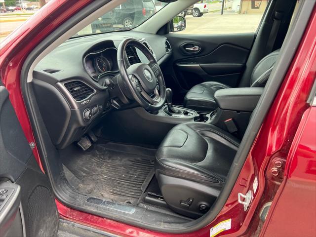 used 2019 Jeep Cherokee car, priced at $15,995