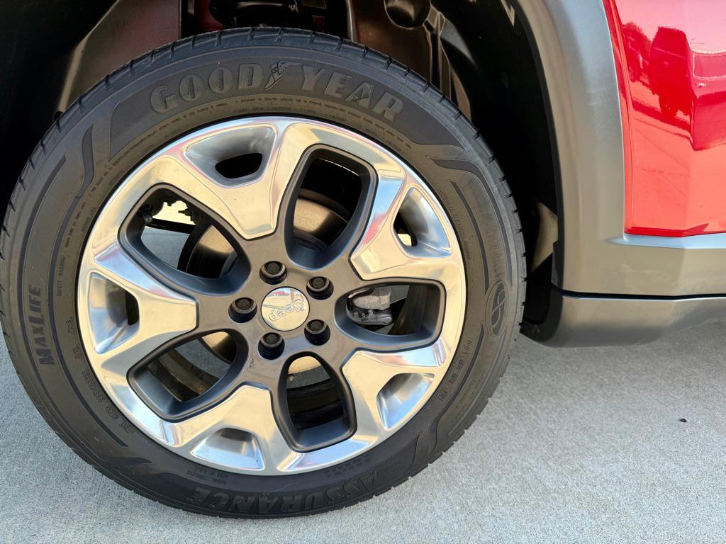 used 2018 Jeep Compass car, priced at $12,995