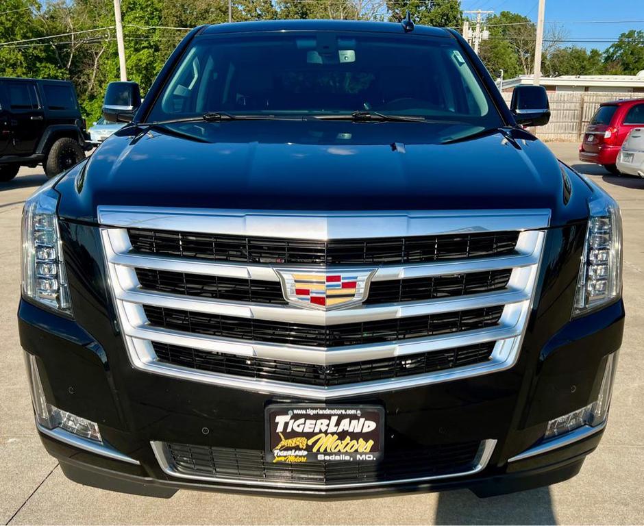 used 2018 Cadillac Escalade car, priced at $27,995