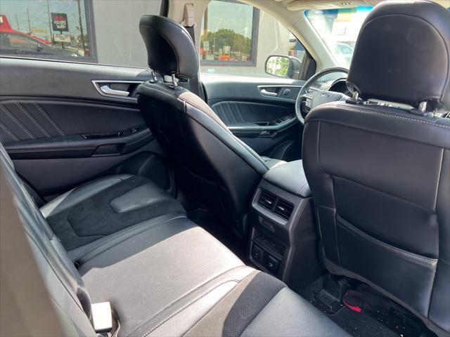 used 2015 Ford Edge car, priced at $13,995